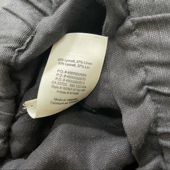 Wilfred Free Harulia High Waisted Linen Shorts - Picture 6 of 6